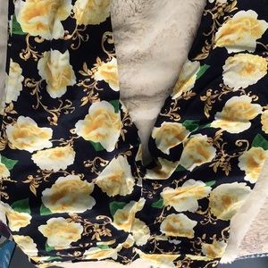 Yellow flowers on navy Capri size 12